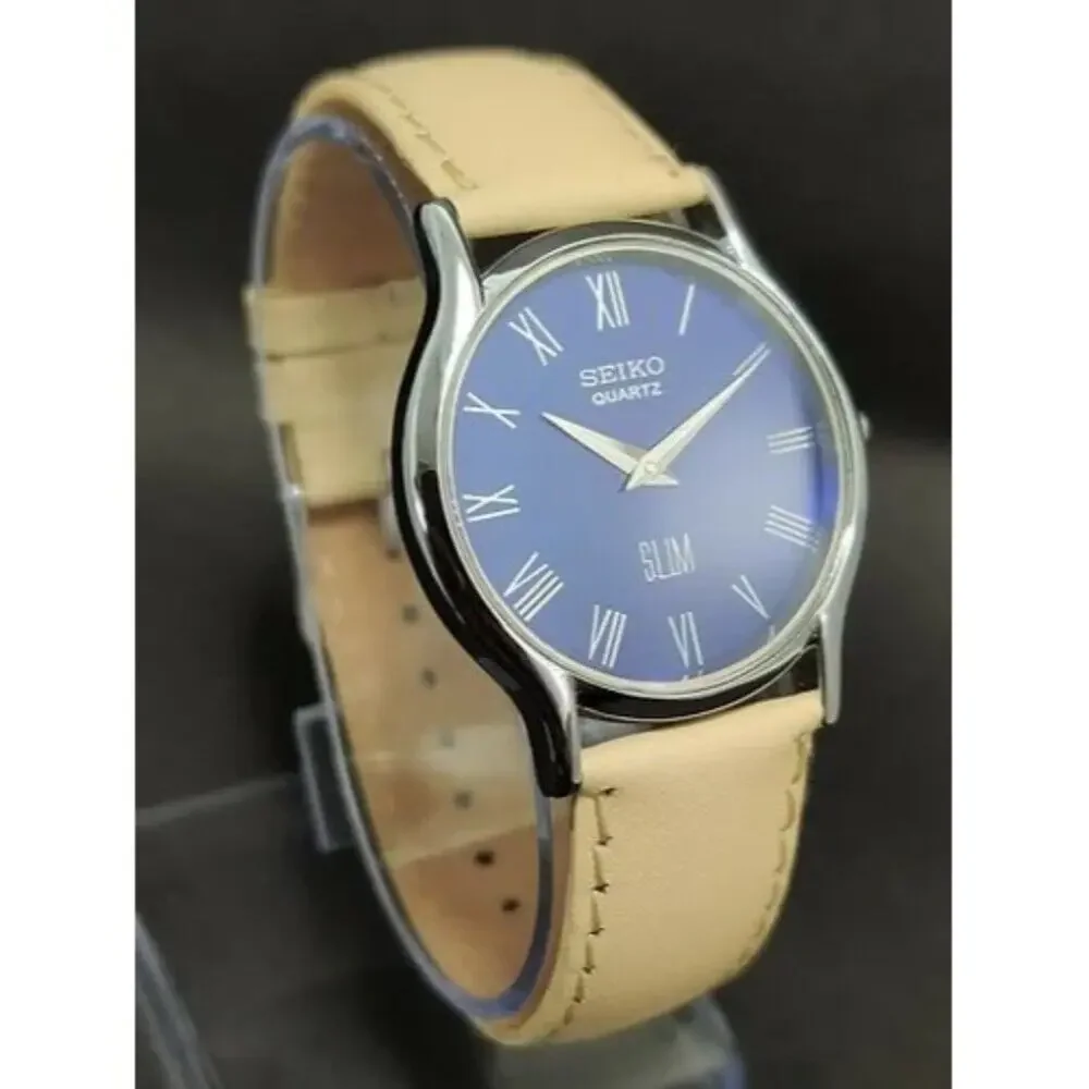 Vintage Style Seiko Quartz Mens Silver Watch & Blue accents W/ Leather Strap